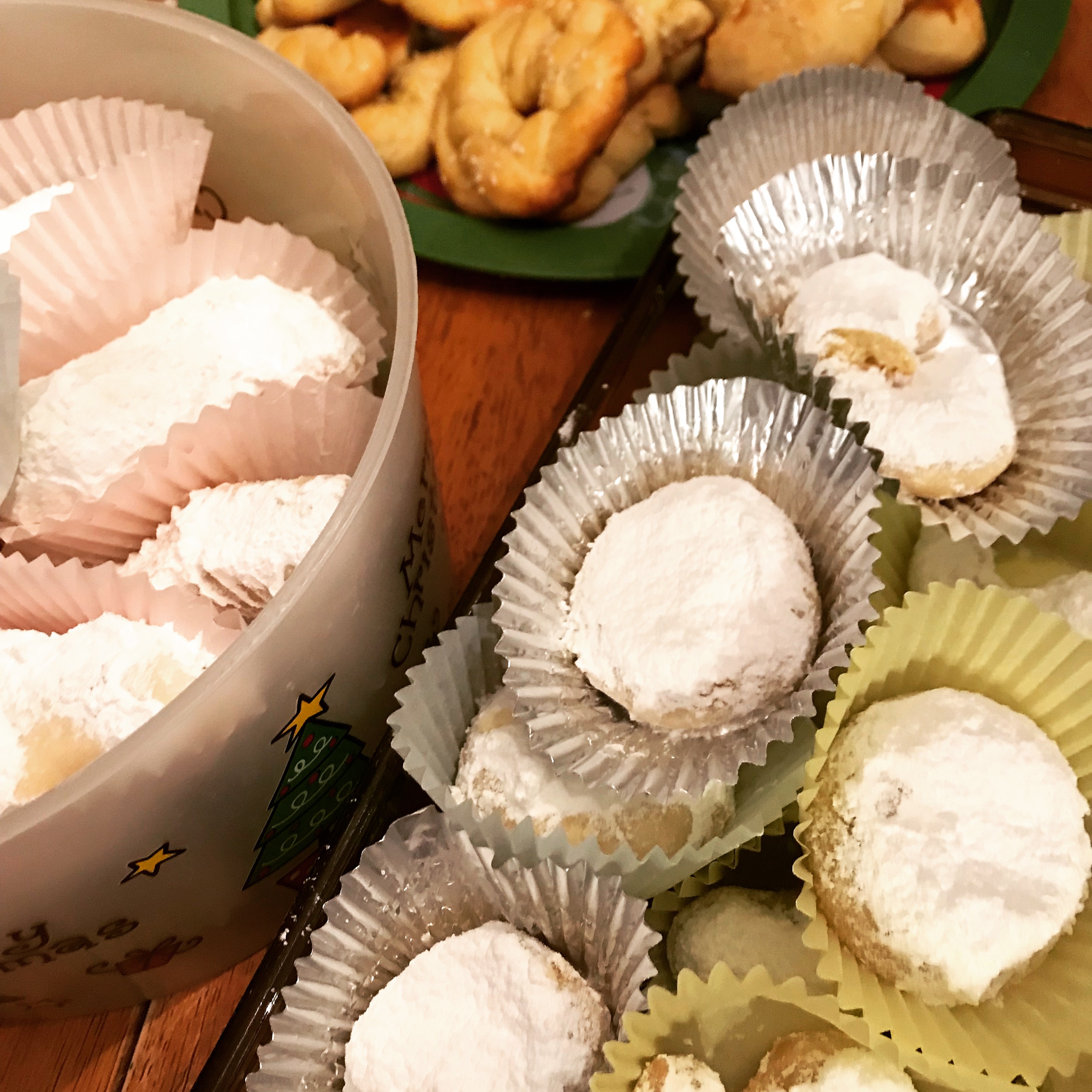 Greek Christmas Cookies – Kourambiedes – Recipe